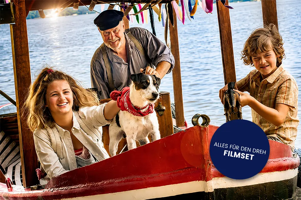 Dreharbeiten zum Film „Conni & Co 2“ mit den Haselfähren Oskar und Oblomov. Boot oder Schiff mieten beim Bootsverleih Berlin Schiffskontor für Film- und TV-Produktionen.